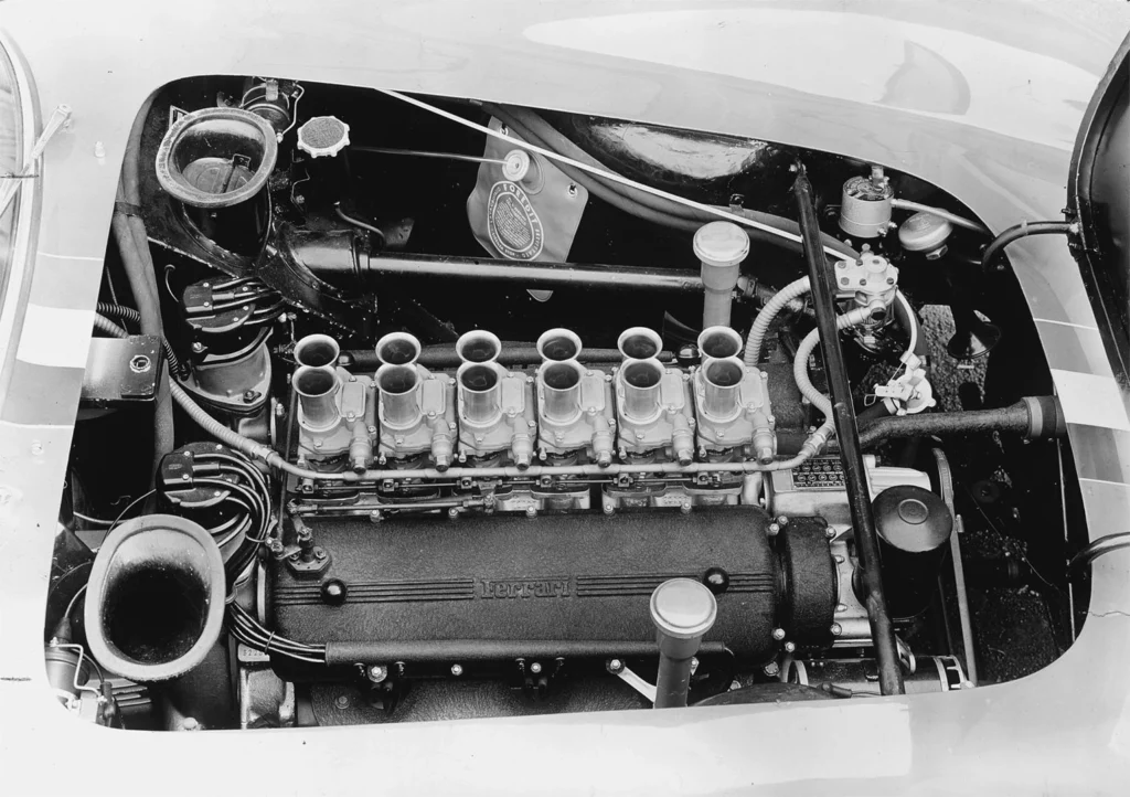 250 GTO engine