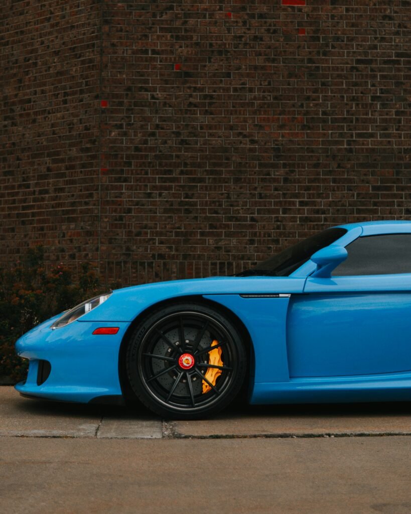Blue Porsche Carrera GT