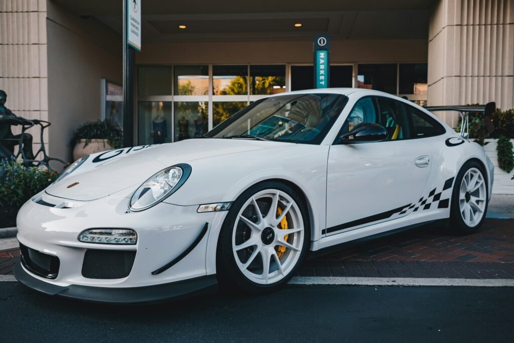 A white Porsche 997