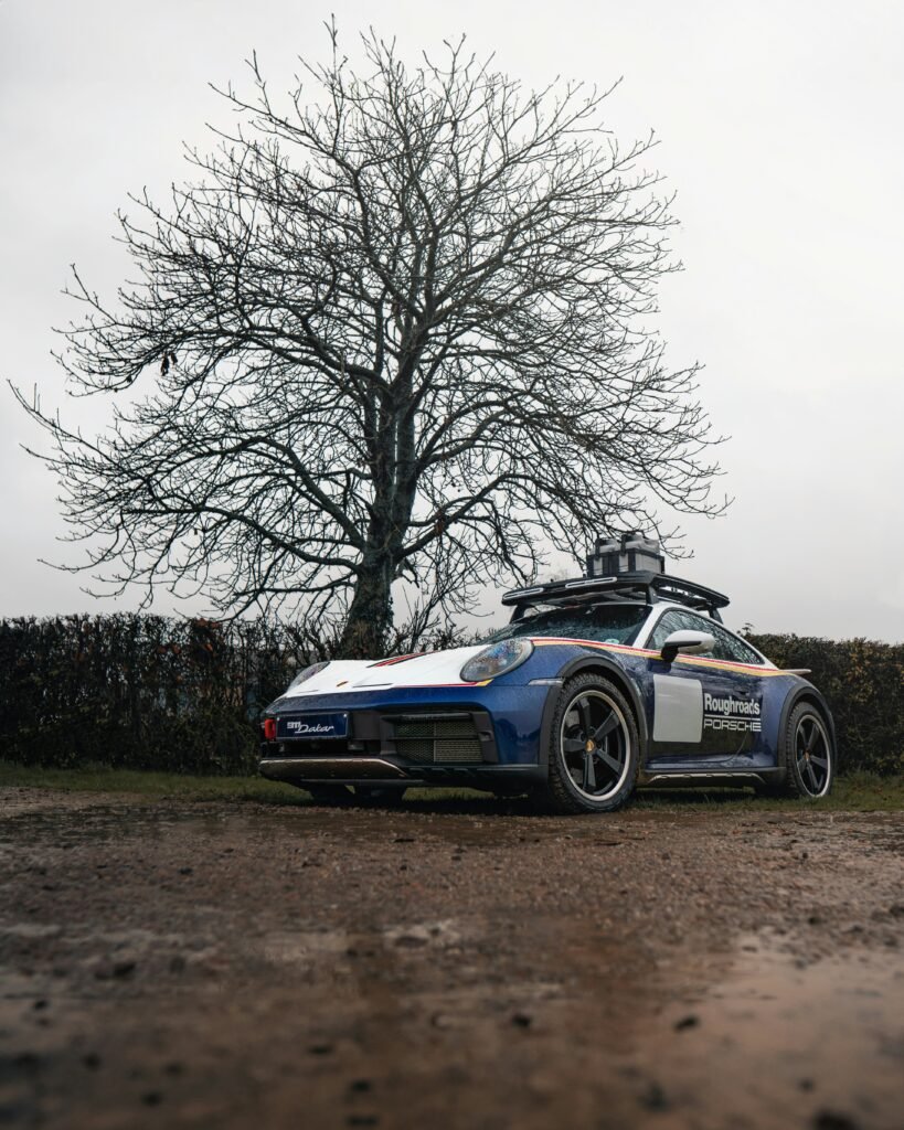 Blue Porsche Dakar
