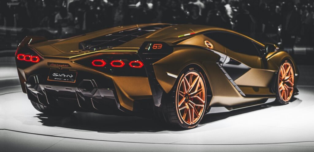 Lamborghini Sian back