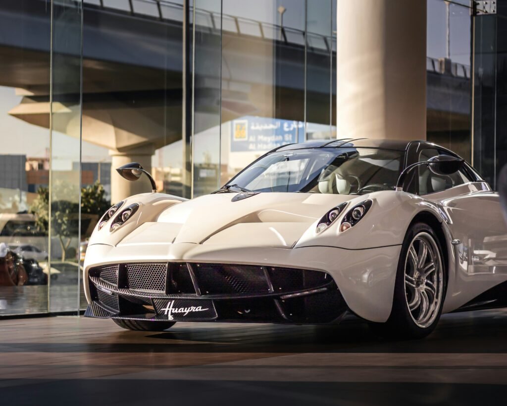 Pagani Huayra front aerodynamics