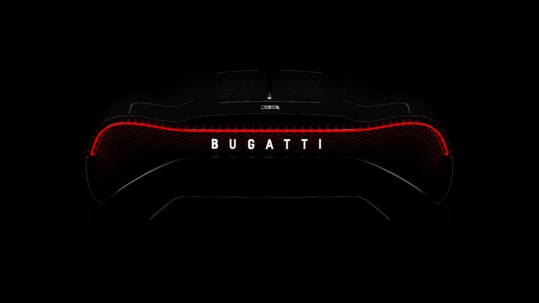Bugatti la voiture noire