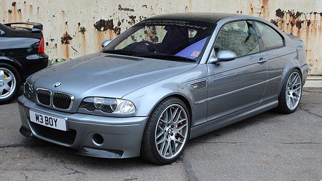 Sliver BMW M3 CSL (E46, 2003) front
