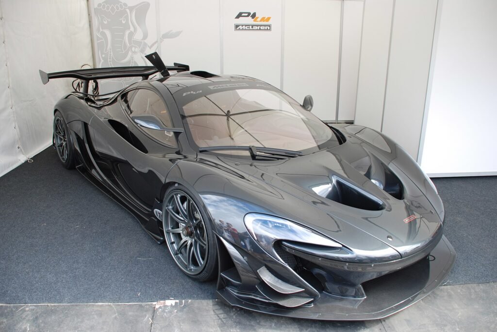 Black Mclaren P1 LM
