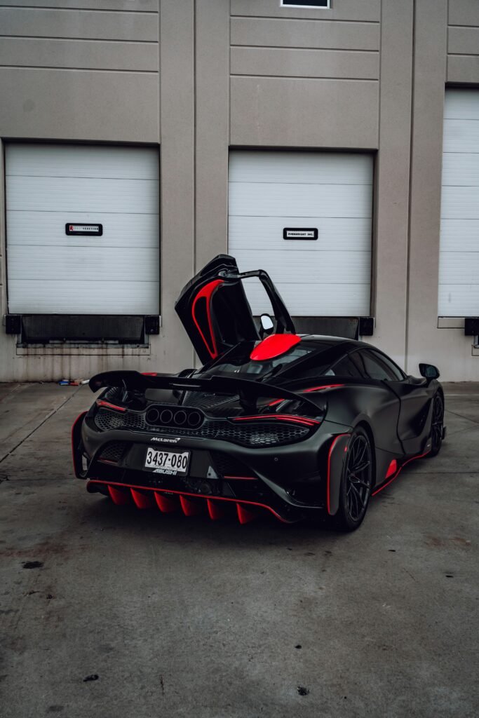 Mclaren 765 lt back view