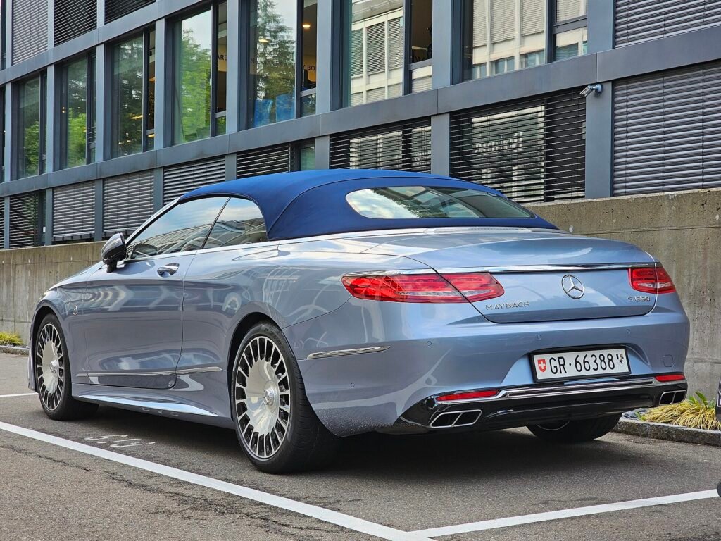 Blue Maybach S650