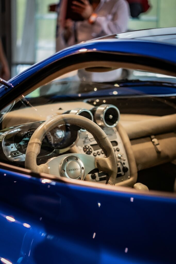 pagani zonda interior 