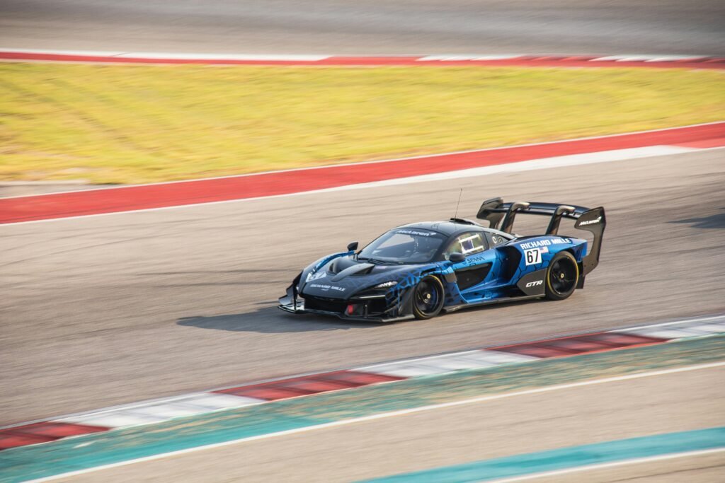 Blue Mclaren Senna GTR
