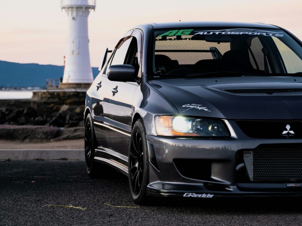 Black Mitsubishi Lancer JDM